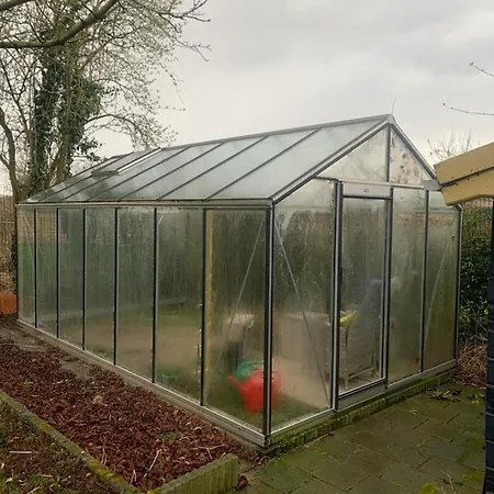 Althuizenhof 1 住宿加早餐酒店