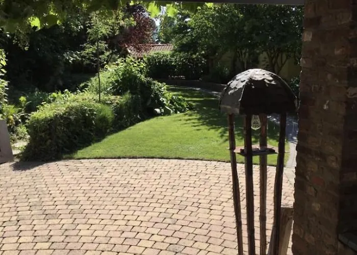 Althuizenhof 1 Bed & Breakfast Doenrade