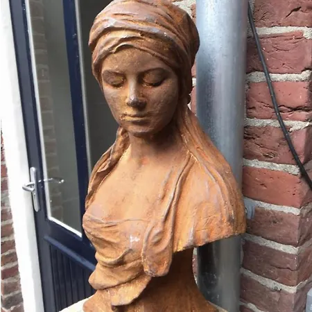 Althuizenhof 1 * Doenrade